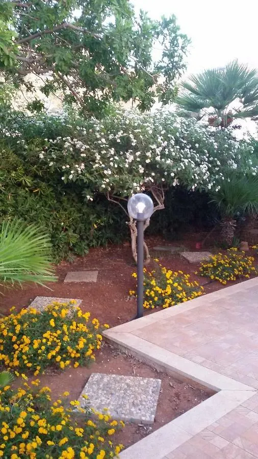 Appartamento Con Giardino - Wifi 산비토로카포 아파트